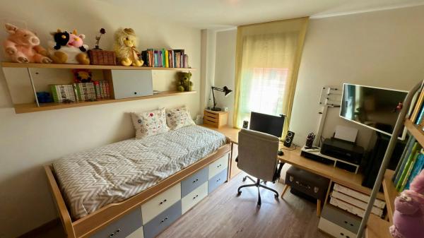 Chalet adosado en venta en  CL JUANA FRANCES , Alicante / Alacant photo 4