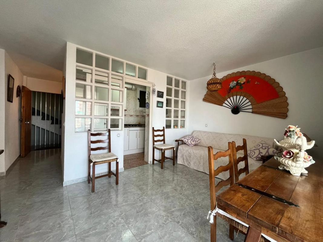 Venta de piso en AV ALBUFERETA, DE LA, 87, Alicante / Alacant
 photo 3
