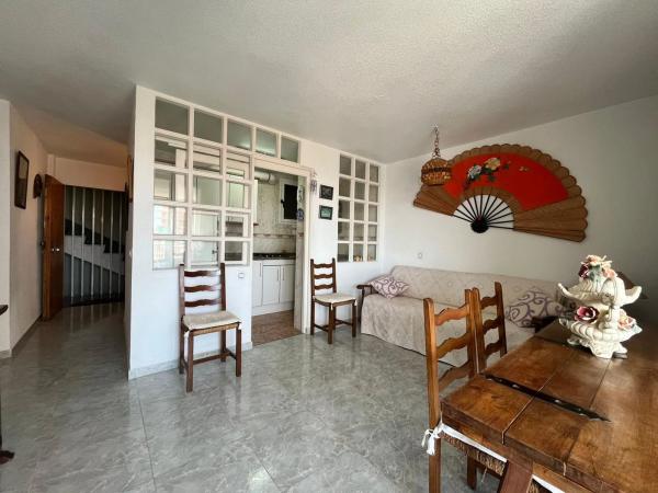 Mieszkanie na sprzedaż w  AV ALBUFERETA, DE LA, 87, Alicante / Alacant photo 3