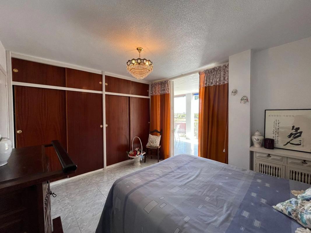 Venta de piso en AV ALBUFERETA, DE LA, 87, Alicante / Alacant
 photo 4