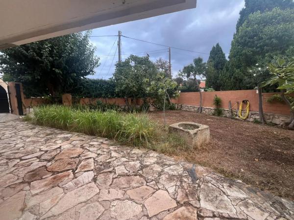 Independent chalet for sale in Camino Colonia Romana, Alicante
thumbnail 2