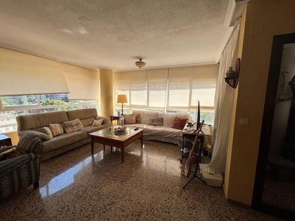Продажа квартиры на Barrio Playa de San Juan, Аликанте / Алакант
 photo 4