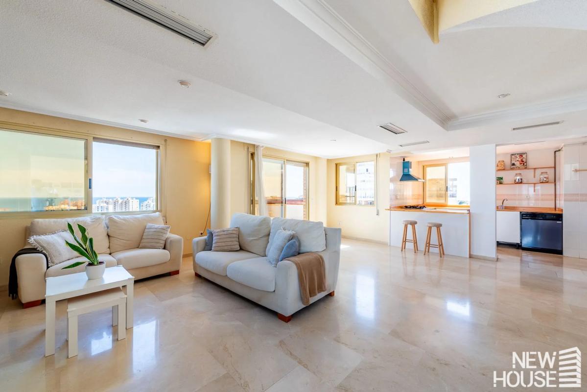 Venta de duplex en Avenida de Cataluña, Alicante / Alacant photo 2