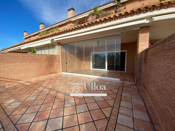 Terraced house for sale at Calle Océano , Alicante photo 1