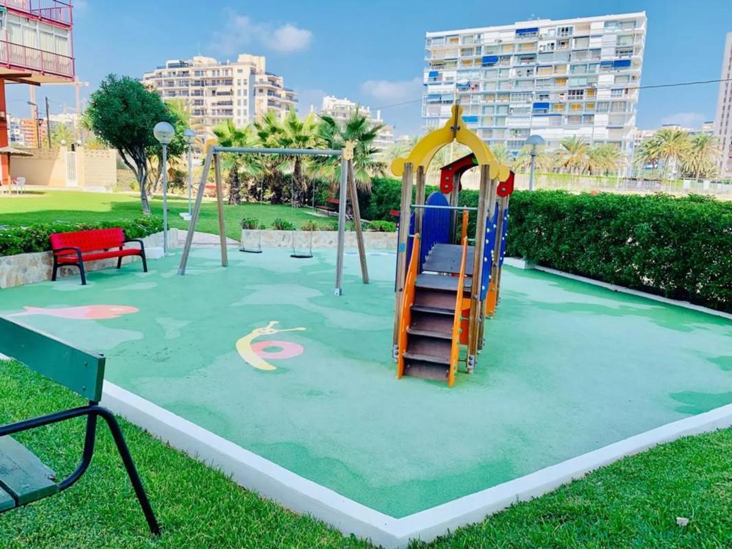 Venta de piso en Avenida de Niza, 30, Alicante / Alacant
photo 4