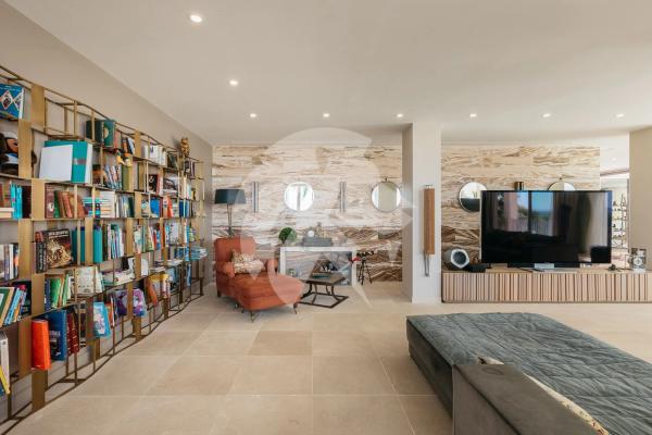 Chalet independiente en venta en Barrio Cabo de las Huertas, Alicante / Alacant
photo 1