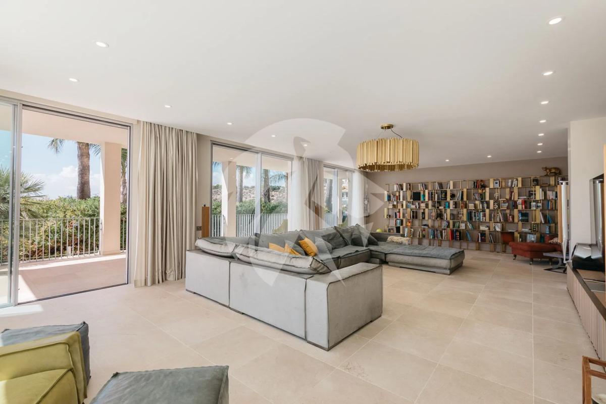Sale of independent chalet in Barrio Cabo de las Huertas, Alicante
 photo 4
