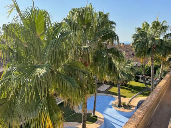Terraced house for sale at  Calle Océano, 30 , Alicante photo 4