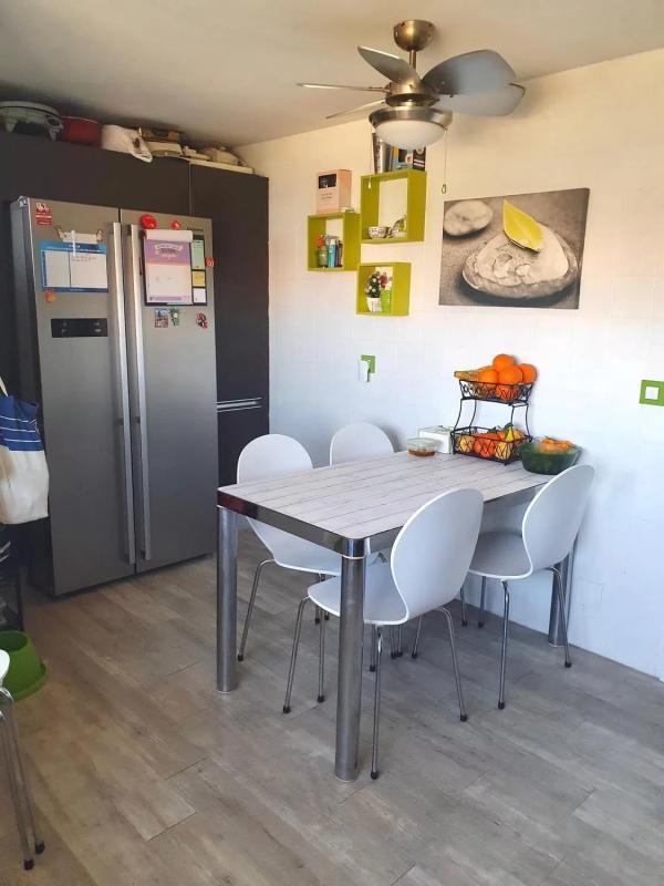 Sale of apartment in Avenida de la Costa Blanca, 20, Alicante
 photo 5