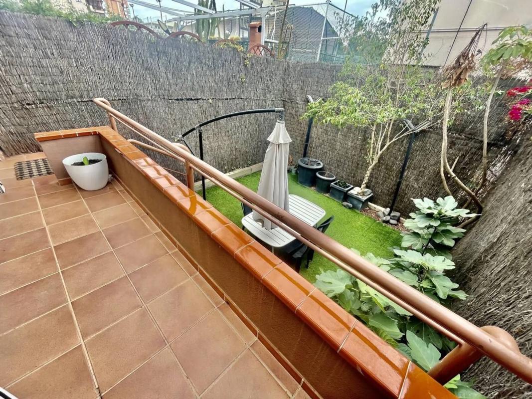 Продажа таунхауса в  Barrio Cabo de las Huertas , Аликанте / Алакант photo 2