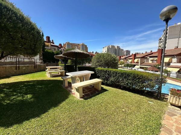 Terraced house for sale at  Calle del Curricán, 13 , Alicante photo 4
