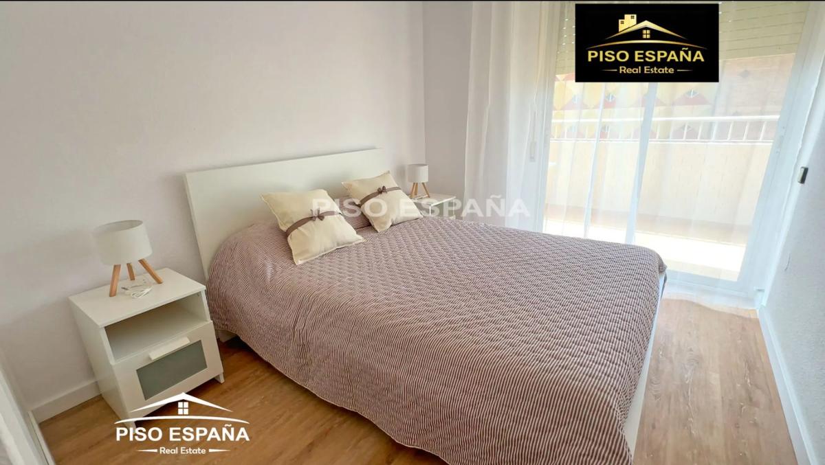 Sale of apartment in Avenida de la Costa Blanca, Alicante
 photo 2