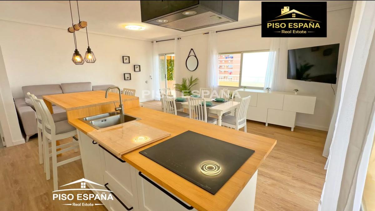 Sale of apartment in Avenida de la Costa Blanca, Alicante
 photo 3