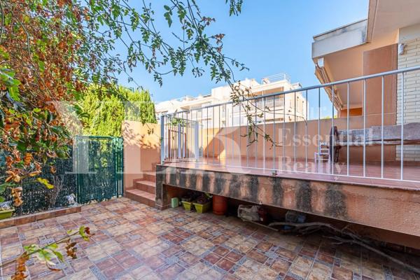 Terraced house for sale at  Calle Conrado Albadalejo s/n , Alicante photo 4