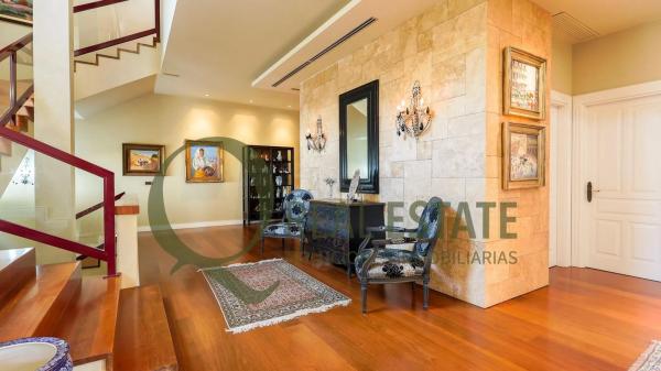 Chalet independiente en venta en Calle del Marrajo, Alicante / Alacant
 photo 4