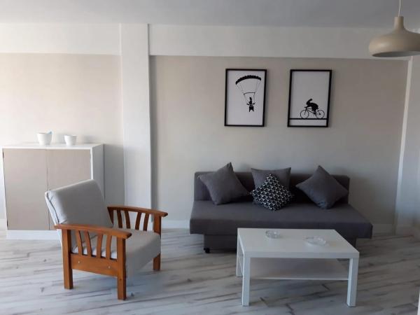 Piso en venta en Calle Anguila, Alicante / Alacant
 photo 4