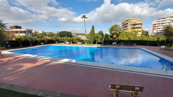 Piso en venta en Avenida Bruselas, 21, Alicante / Alacant
thumbnail 1