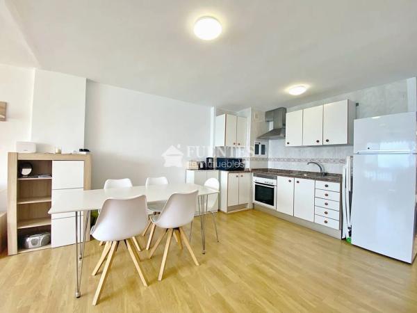 Piso en venta en Avenida de Villajoyosa, Alicante / Alacant
thumbnail 1