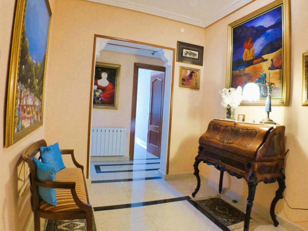 Sale of apartment in Glorieta Dep Paqui Veza, Alicante
 photo 2