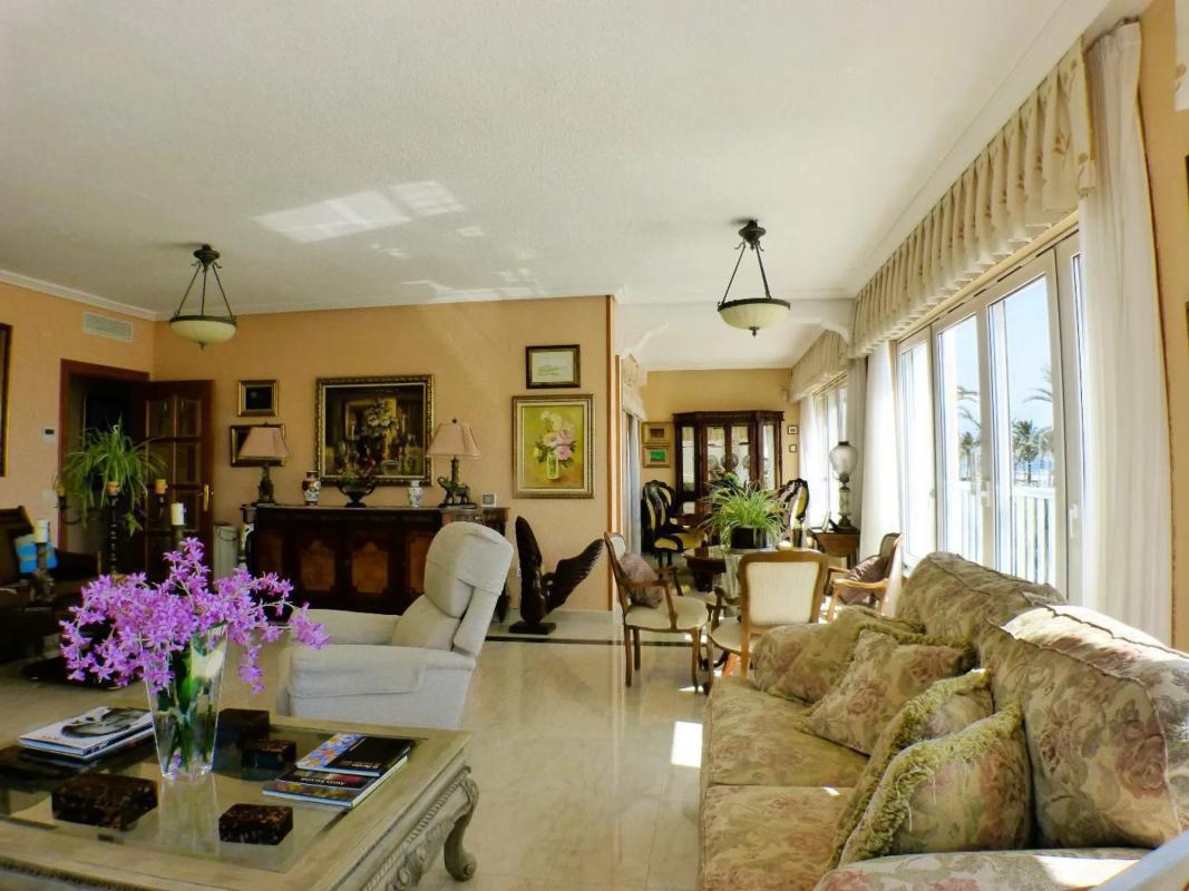 Sale of apartment in Glorieta Dep Paqui Veza, Alicante
 photo 4