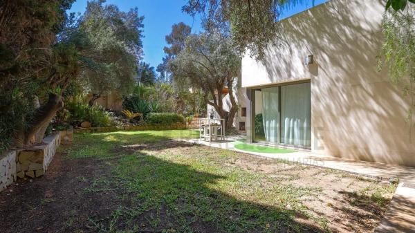 Independent chalet for sale in Barrio Cabo de las Huertas, Alicante
thumbnail 1