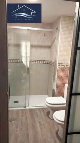 Terraced house for sale at Calle Juana Francés , Alicante thumbnail 2