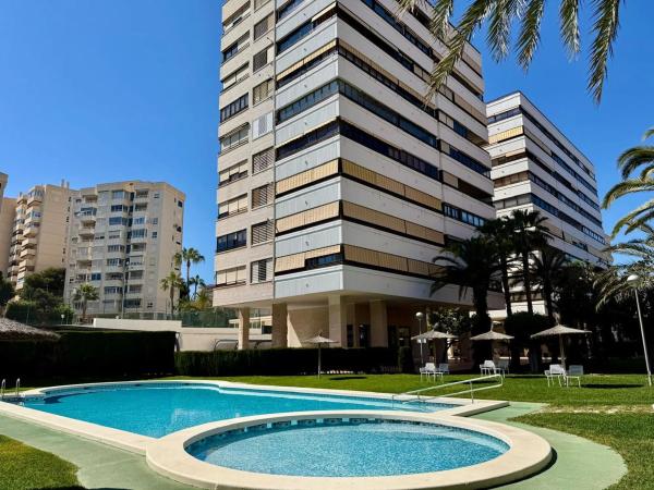 Piso en venta en AV CATALUÑA, Alicante / Alacant
thumbnail 2