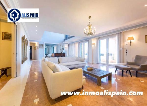 Independent chalet for sale in Barrio Cabo de las Huertas, Alicante
thumbnail 1