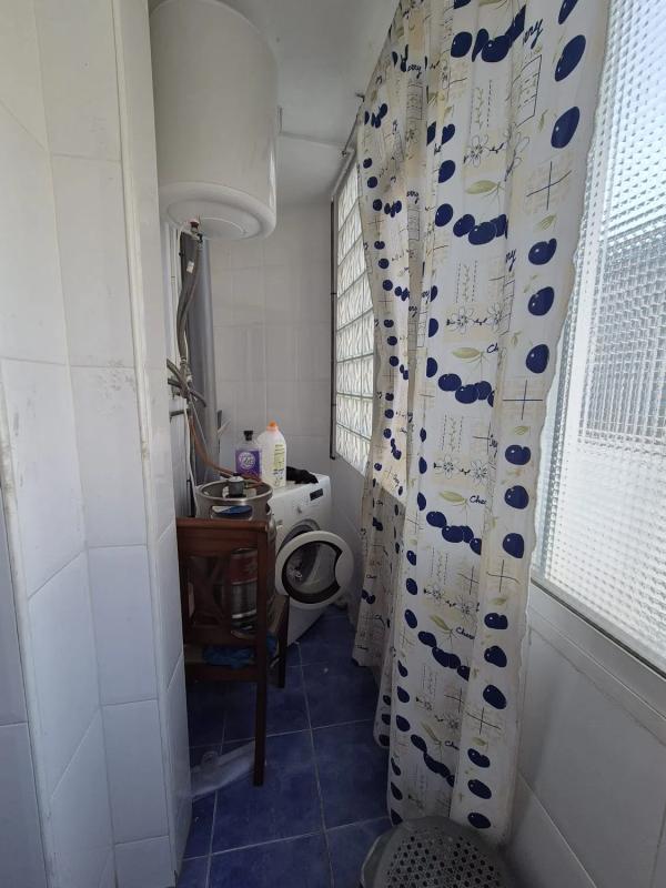 Venta de piso en Barrio Plà del Bon Repòs-La Goteta, Alicante / Alacant
 photo 2