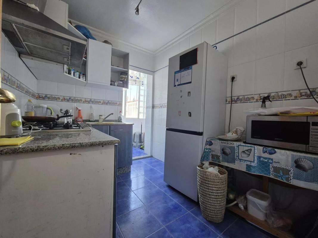 Venta de piso en Barrio Plà del Bon Repòs-La Goteta, Alicante / Alacant
 photo 3