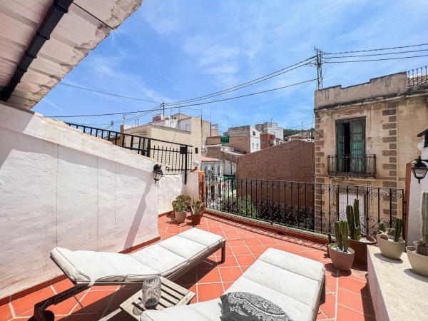 Mieszkanie na sprzedaż w  Calle de Trafalgar, 63, Alicante / Alacant photo 3