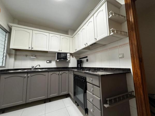 Venta de piso en Calle San Ignacio Loyola, Alicante / Alacant
thumbnail 3