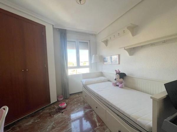 Piso en venta en CL VIRGEN DEL SOCORRO, Alicante / Alacant
 photo 4