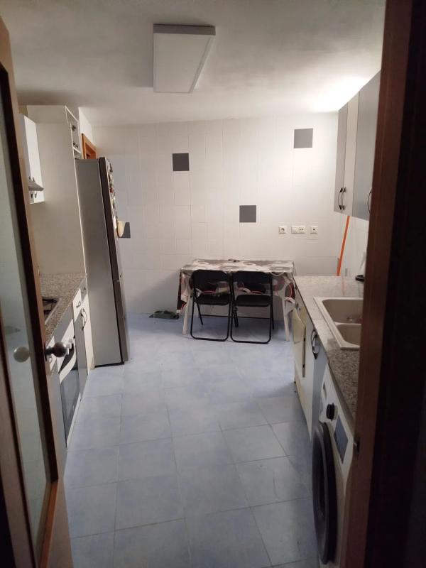 Продажа квартиры на Calle Ciudad de Wenzhou, 2, Аликанте / Алакант
 photo 5
