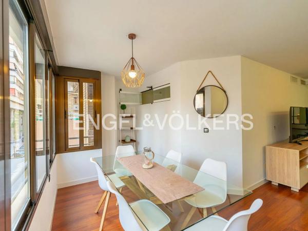 Квартира на продажу на  Calle Enriqueta Ortega, Аликанте / Алакант photo 4
