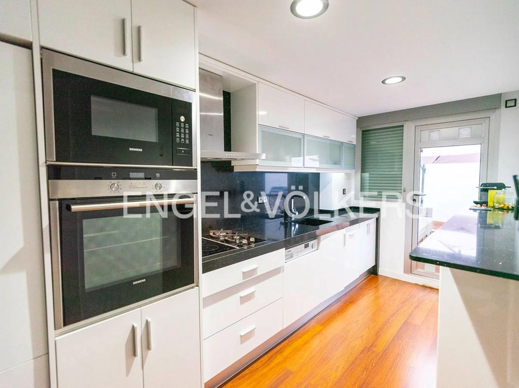 Sale of apartment in Calle Enriqueta Ortega, Alicante
 photo 5