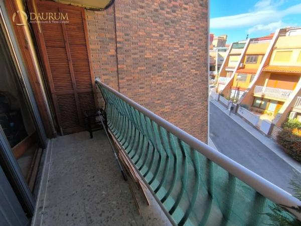 Terraced house for sale at Calle Padre Recaredo de Los Rios , Alicante thumbnail 2