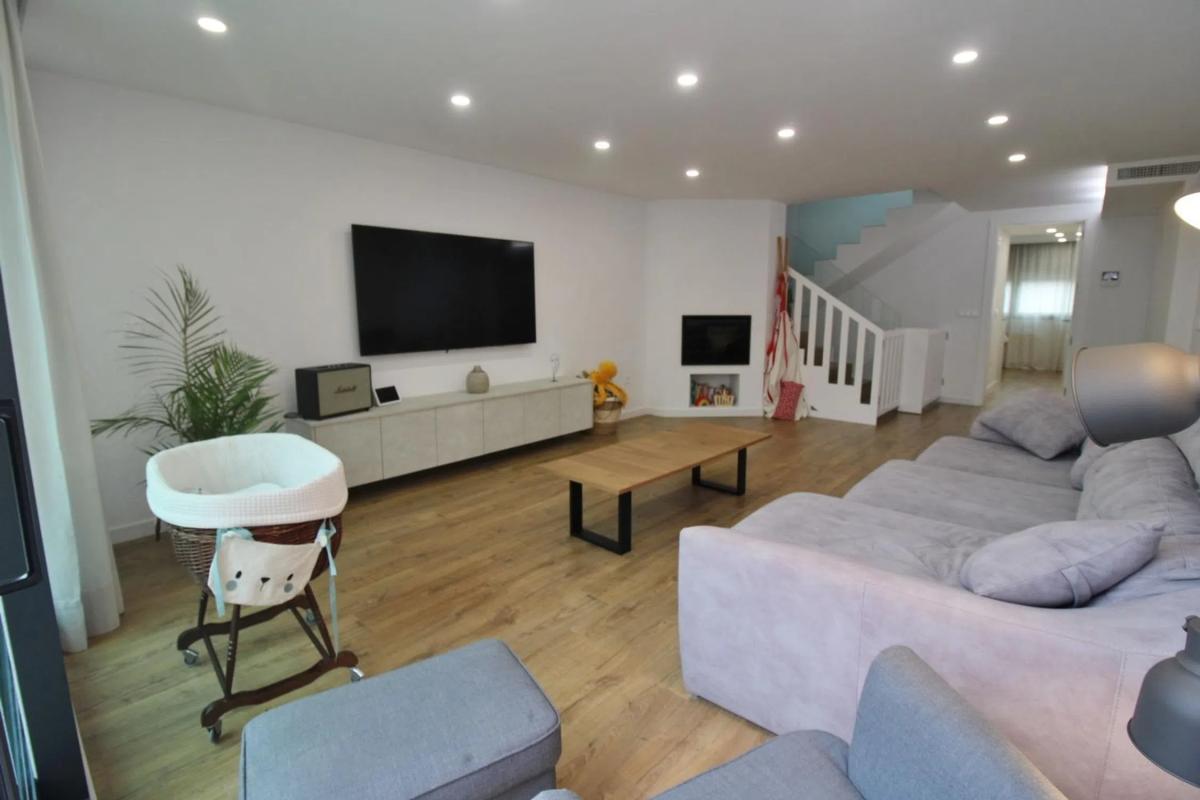 Venta de chalet independiente en Barrio San Blas, Alicante / Alacant
 photo 4