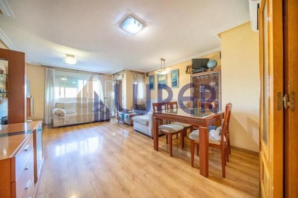 Квартира на продажу на  Barrio Paus, Аликанте / Алакант photo 2