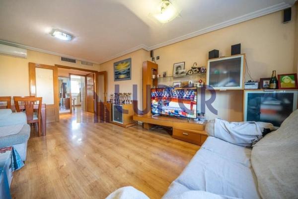Квартира на продажу на  Barrio Paus, Аликанте / Алакант photo 3