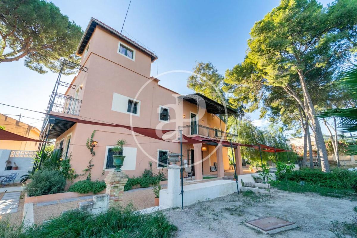 Venta de chalet independiente en Barrio Villafranqueza, Alicante / Alacant
photo 4