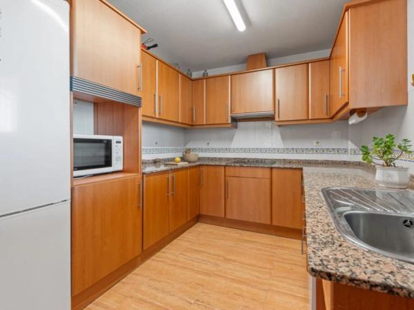 Independent chalet for sale in Calle Cala Calabarda, 9 -1, Alicante
 photo 4
