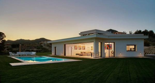 Chalet independiente en venta en Calle Rosinets, 6, Alicante / Alacant
 photo 2