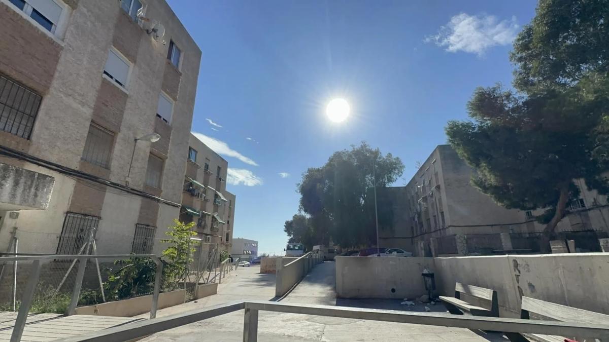 Продажа квартиры на Pasaje San Juan de la Cruz, Аликанте / Алакант
photo 3