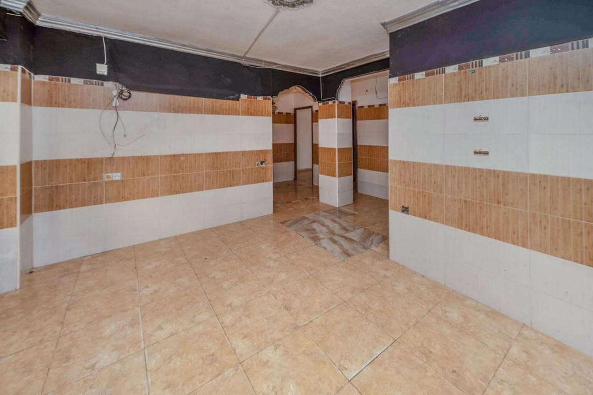 Sale of apartment in Calle de la Perla, Alicante
photo 4