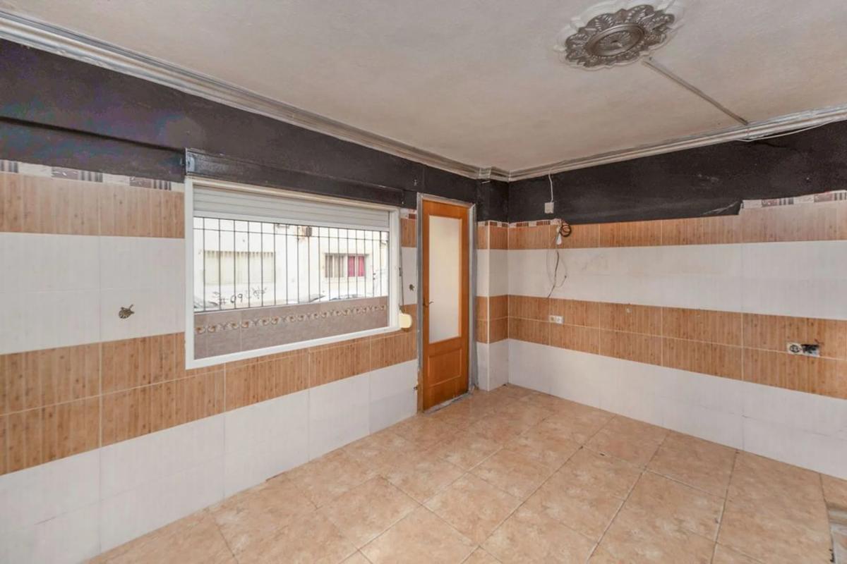 Sale of apartment in Calle de la Perla, Alicante
photo 5