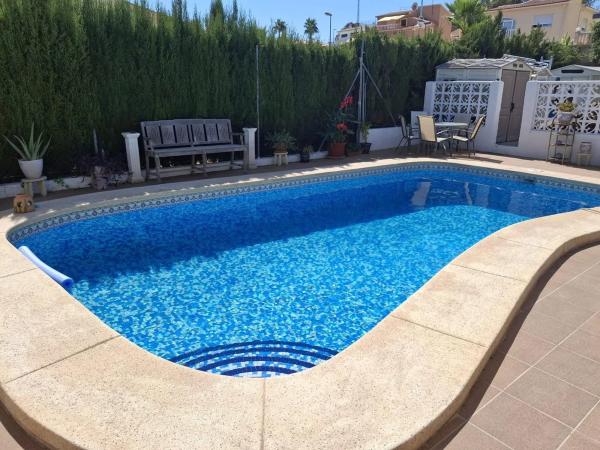 Independent chalet for sale in Barrio Juan XXIII, Alicante
 photo 3