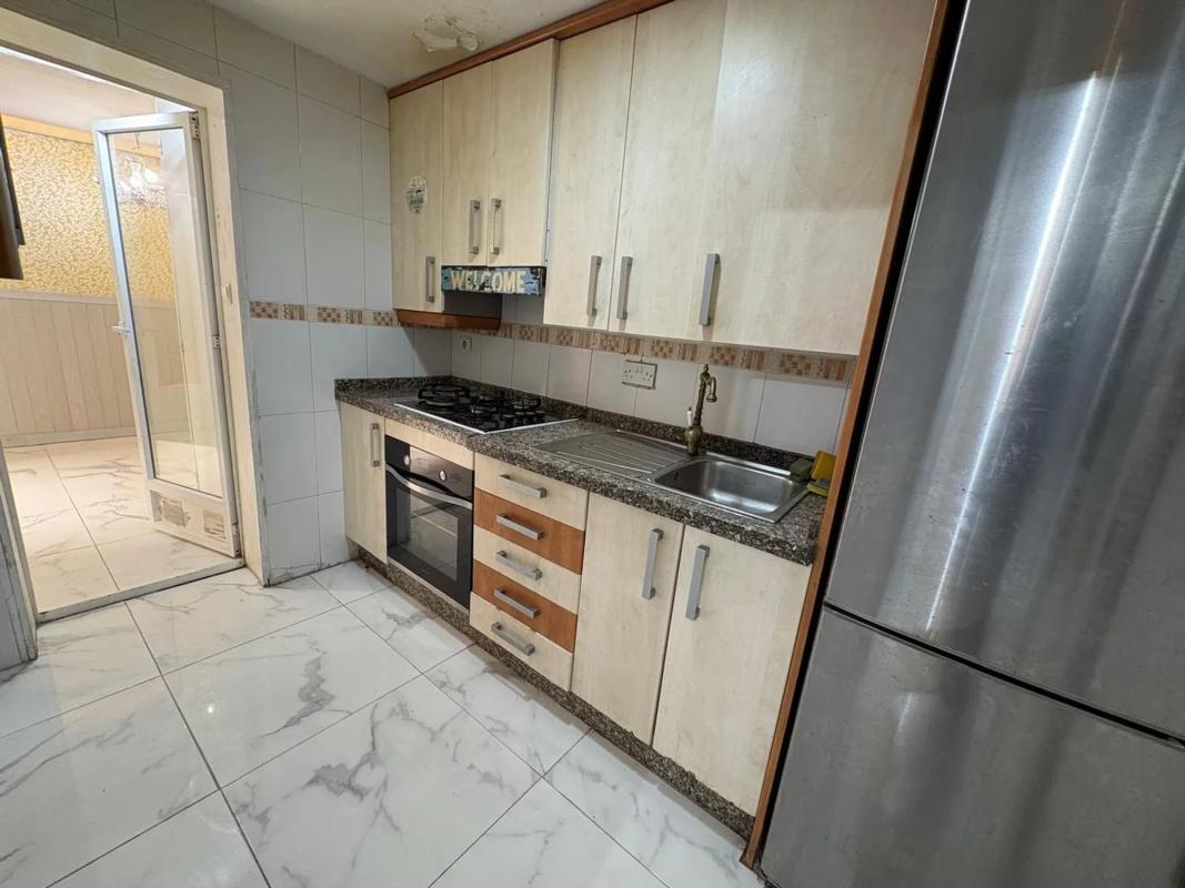 Sale of apartment in Calle Músico Alfosea, Alicante
 photo 2