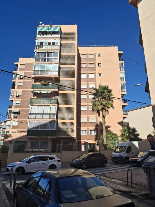 Sprzedaż mieszkania w Avenida Pintor Gastón Castelló, Alicante / Alacant
photo 1