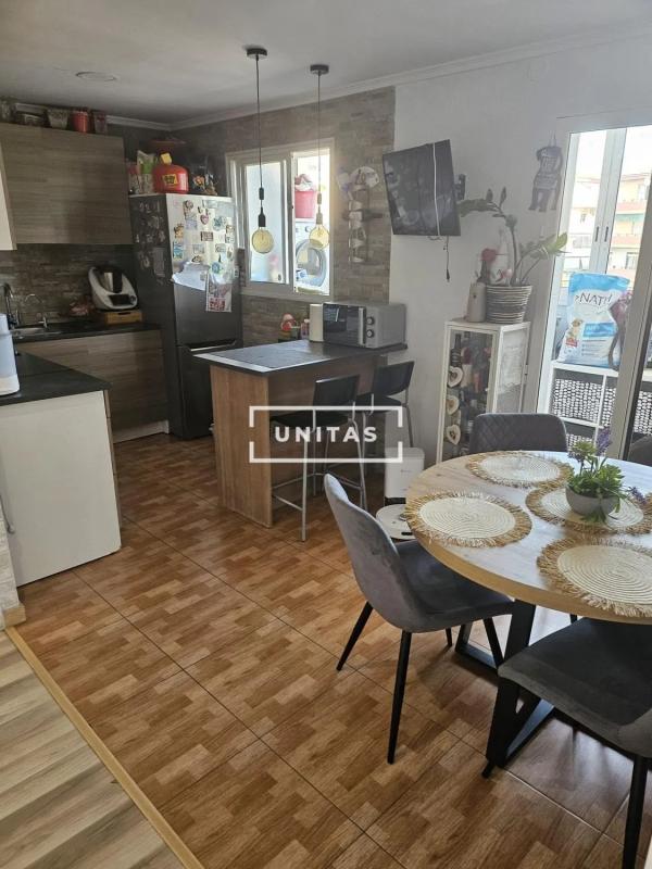 Venta de duplex en Barrio Virgen del Remedio - Parque lo Morant, Alicante / Alacant photo 2